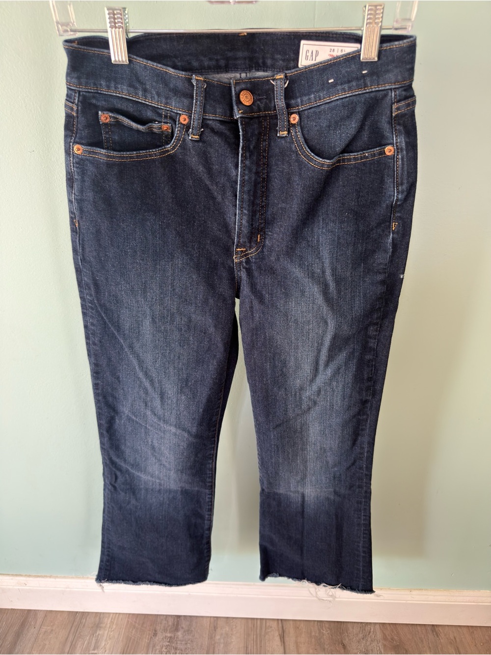GAP Women's Dark Blue 70’s Flare High Rise  Jeans Size 28/6